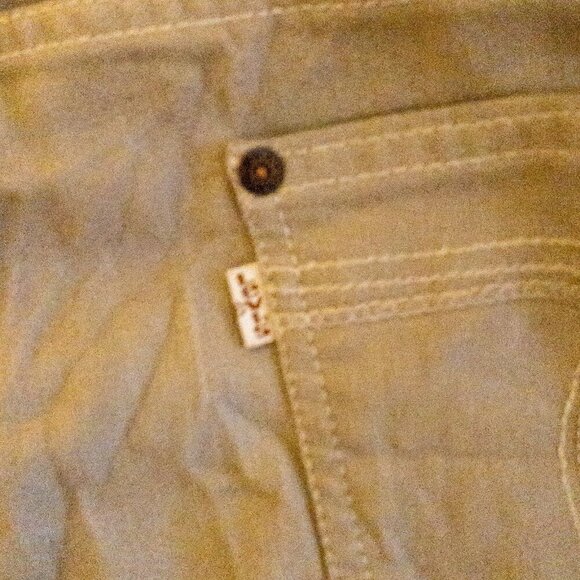 VINTAGE LEVIS WITH A SKOSH MORE ROOM MENS JEANS TAN PANTS RETRO 36W X 31L - Picture 4 of 7